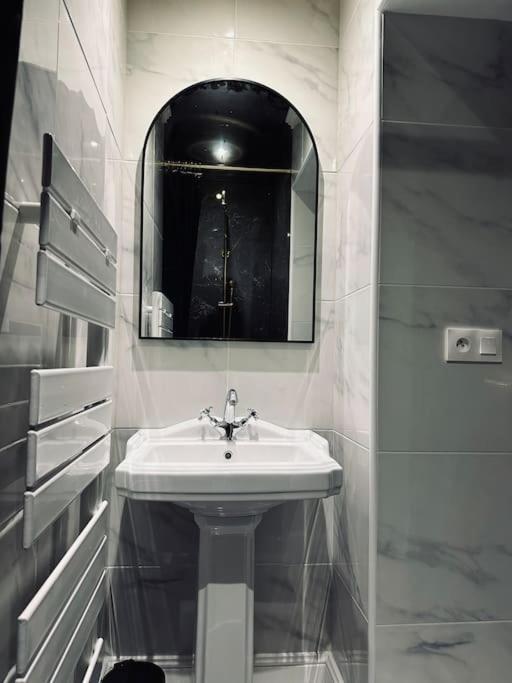 La Maison De Romance D'Hauterive Villeneuve-sur-Lot Esterno foto