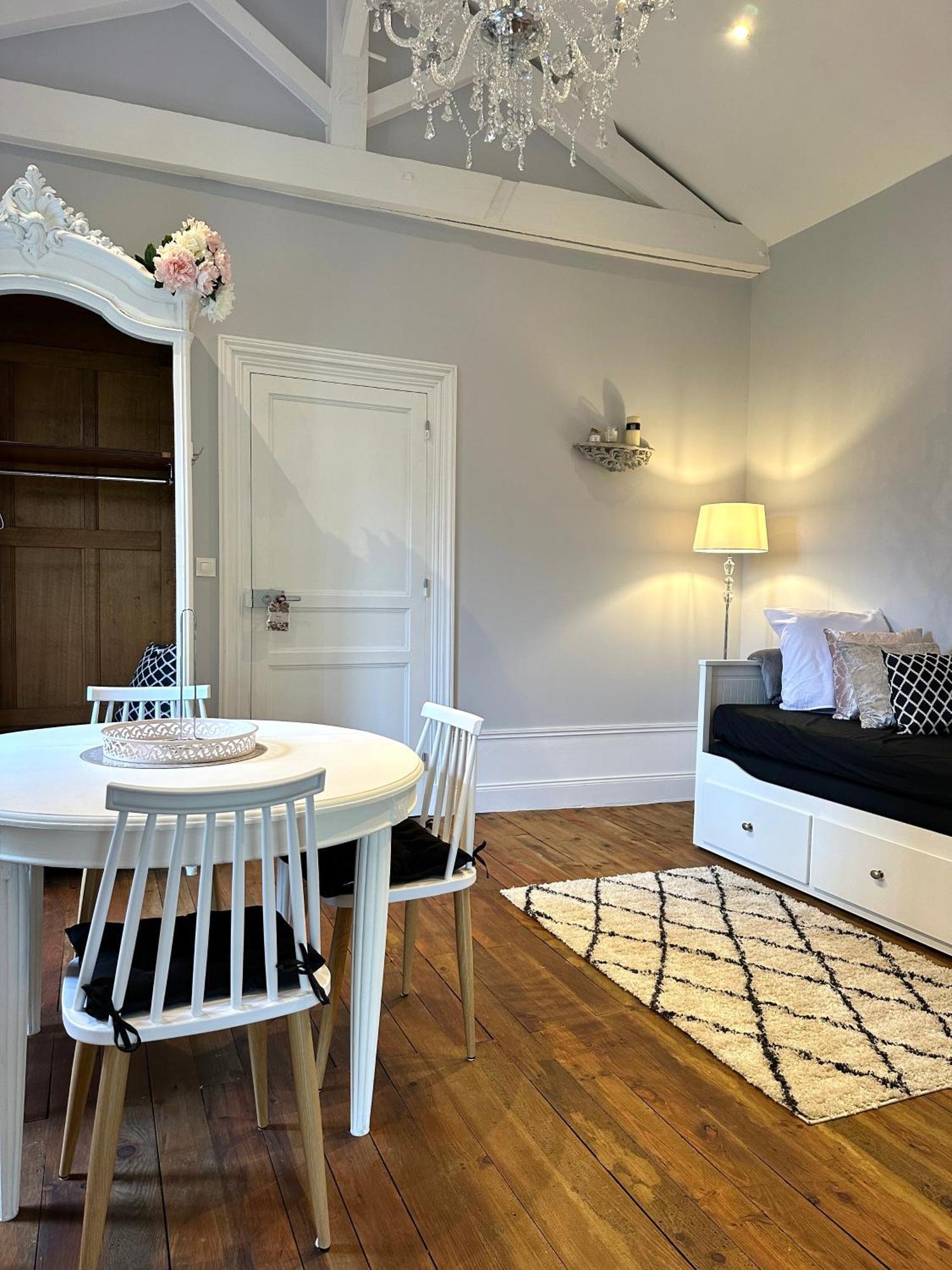 La Maison De Romance D'Hauterive Villeneuve-sur-Lot Esterno foto